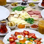 Gezgin فندق أديرني